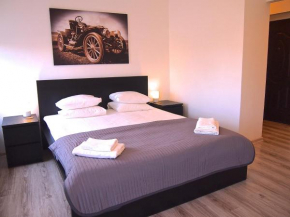 Отель Royal Way Snug - Old Town  Варшава